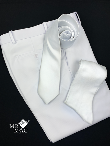 White Clothing Package (46-60 Waist)